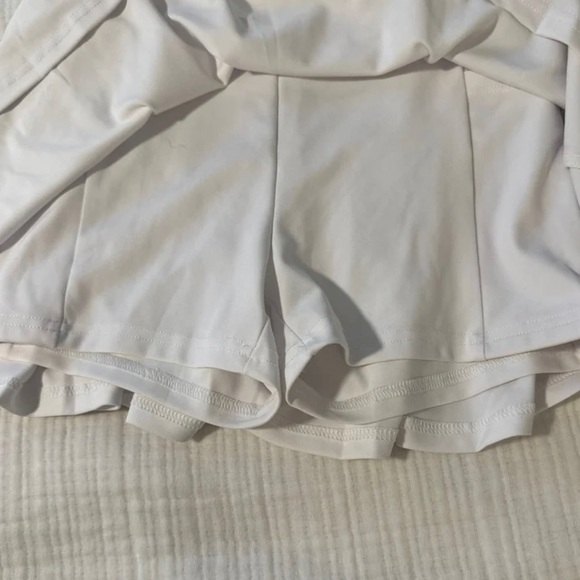 White Skater Skirt - Picture 2 of 2